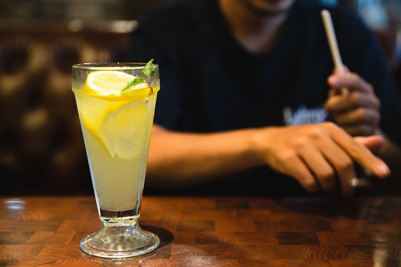 Freshly squeezed lemonade with mint and ice